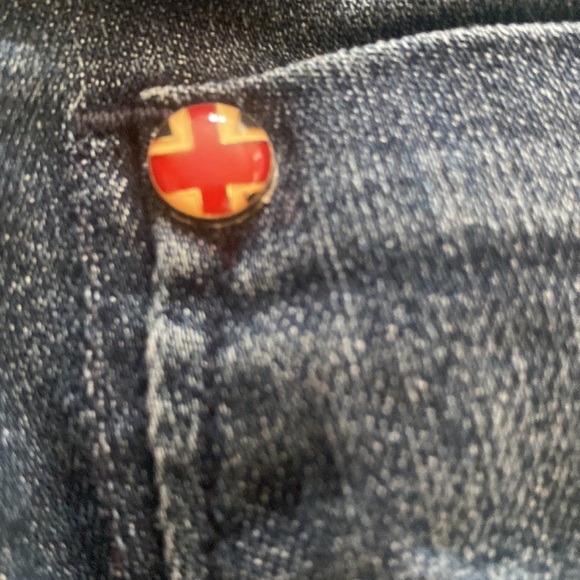 Hudson from Neiman’s Blue BethBaby Boot blue jeans w/ great fringe& back pockets - Picture 6 of 16